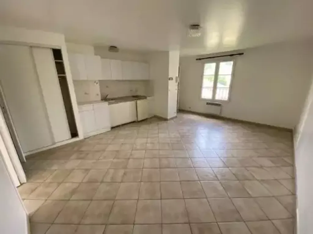 Achat appartement à vendre 2 pièces 40 m² - Épernon