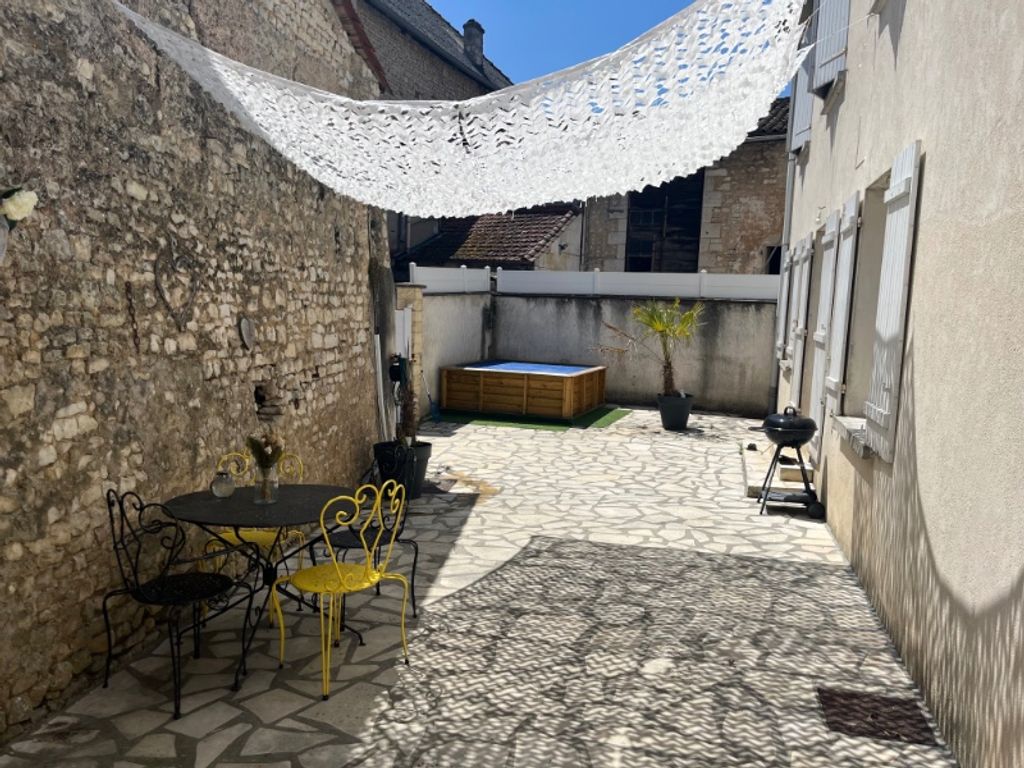 Achat maison 4 chambre(s) - Montignac-Charente