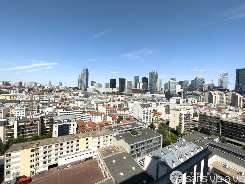 Achat appartement à vendre 4 pièces 79 m² - Puteaux