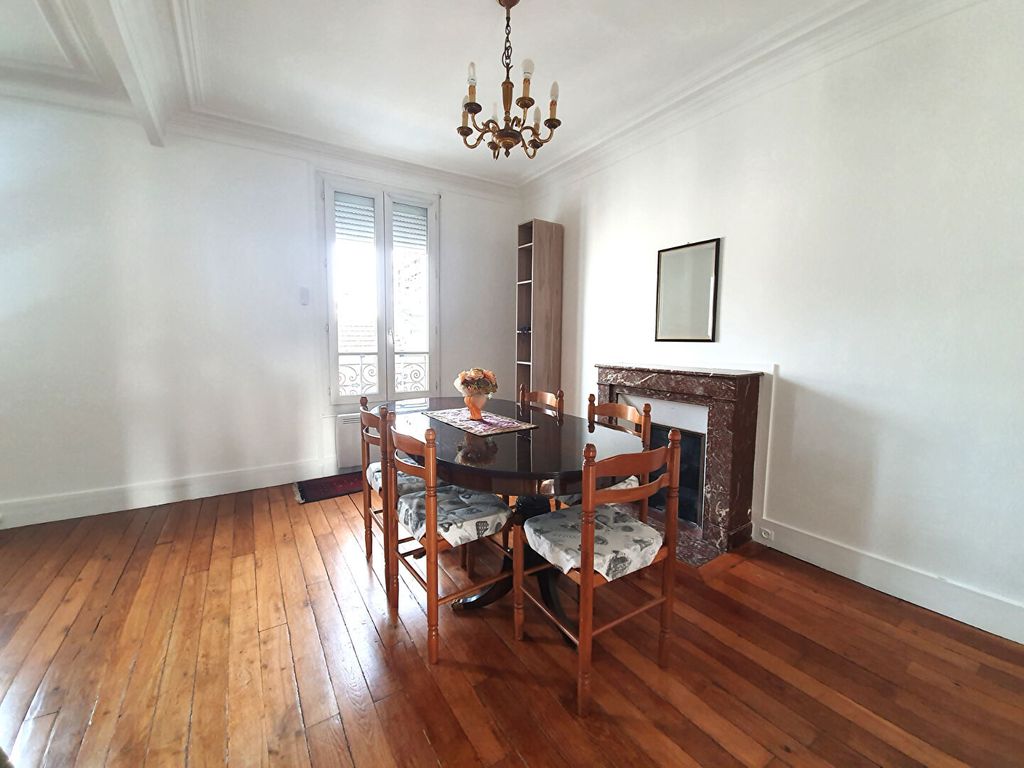 Achat appartement à vendre 3 pièces 50 m² - Courbevoie