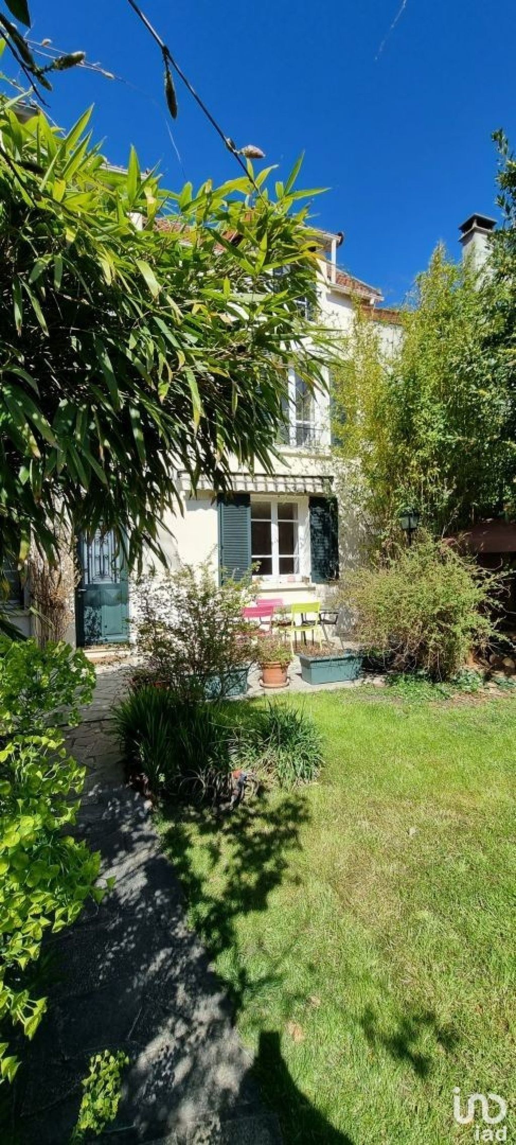Achat maison à vendre 4 chambres 131 m² - Carrières-sur-Seine