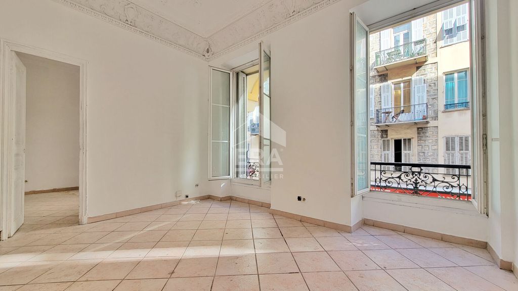 Achat appartement à vendre 4 pièces 65 m² - Nice