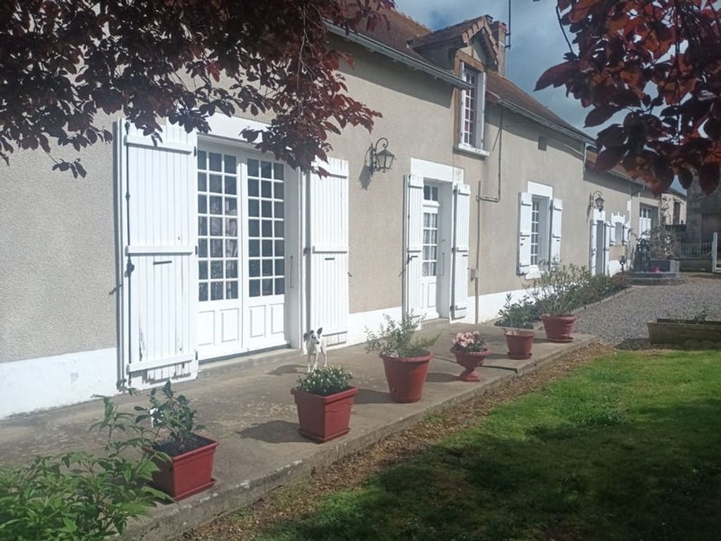 Achat maison à vendre 4 chambres 178 m² - Brigueil-le-Chantre