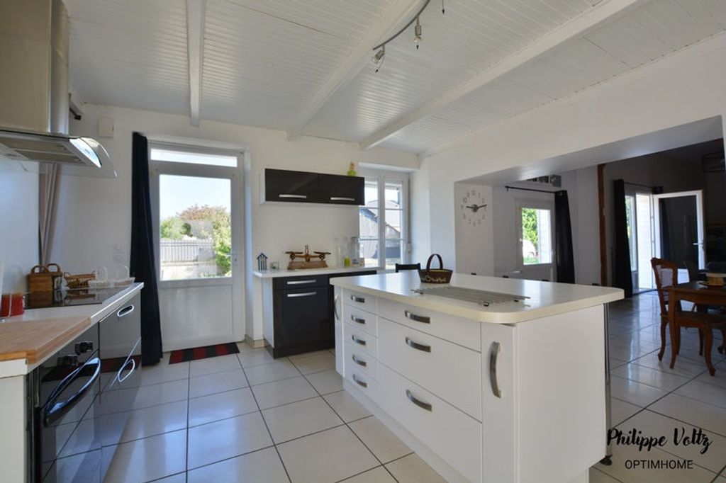 Achat maison à vendre 5 chambres 232 m² - Saint-Benoît-des-Ondes