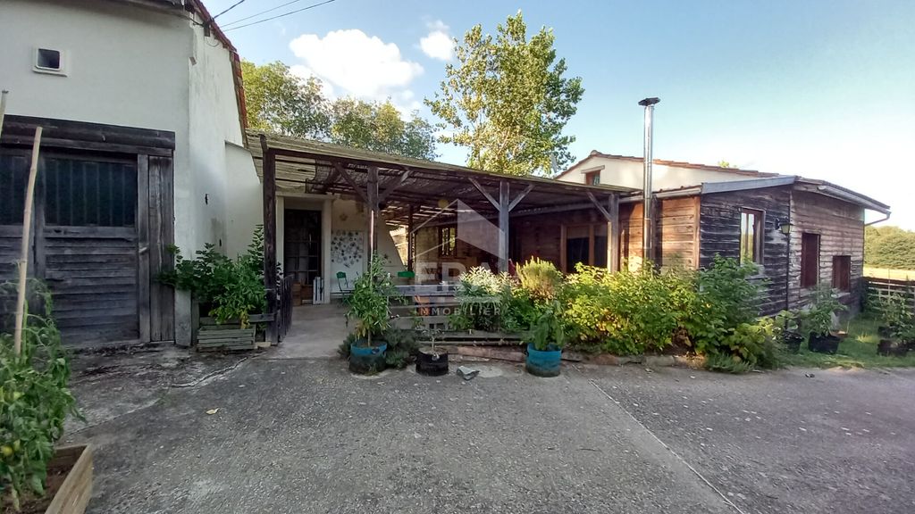 Achat maison à vendre 1 chambre 96 m² - Montpon-Ménestérol