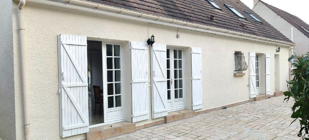 Achat maison à vendre 5 chambres 163 m² - Crégy-lès-Meaux