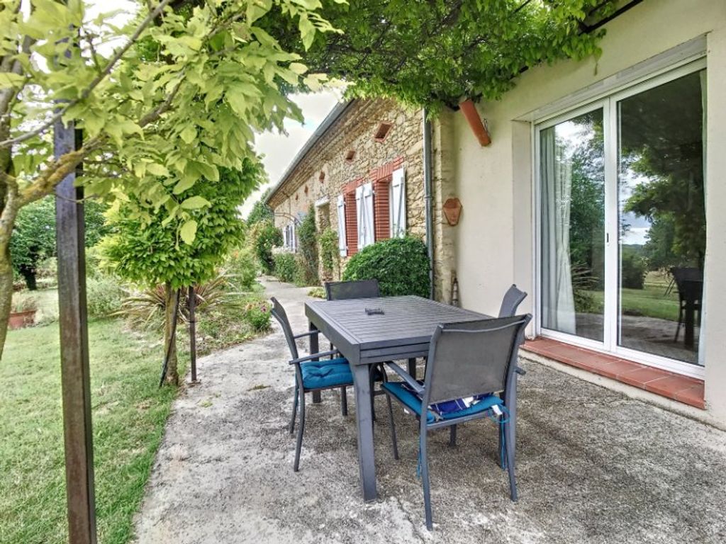 Achat maison à vendre 4 chambres 230 m² - Villefranche-de-Lauragais