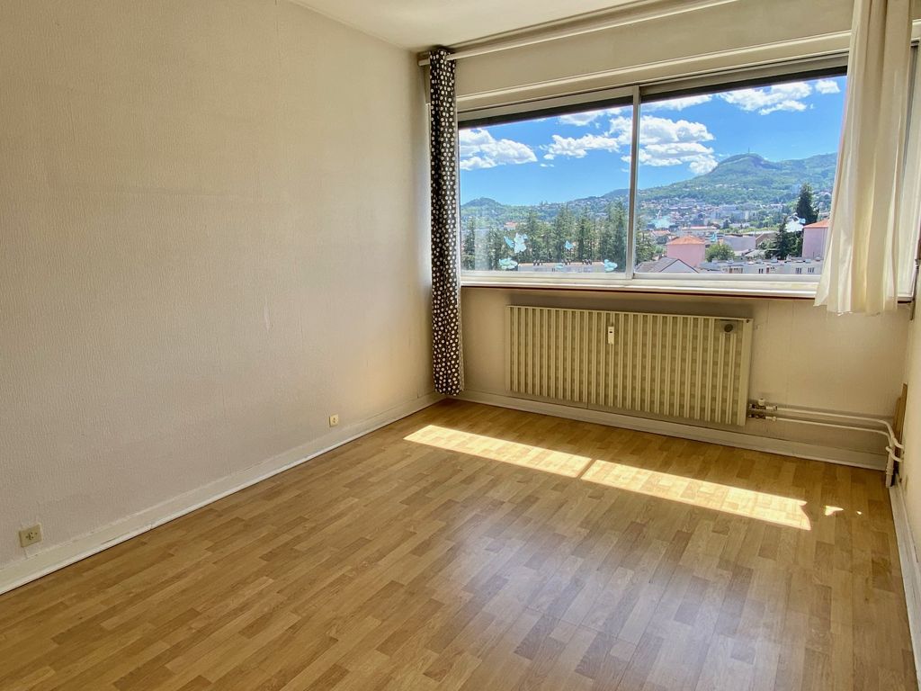 Achat appartement à vendre 2 pièces 64 m² - Clermont-Ferrand