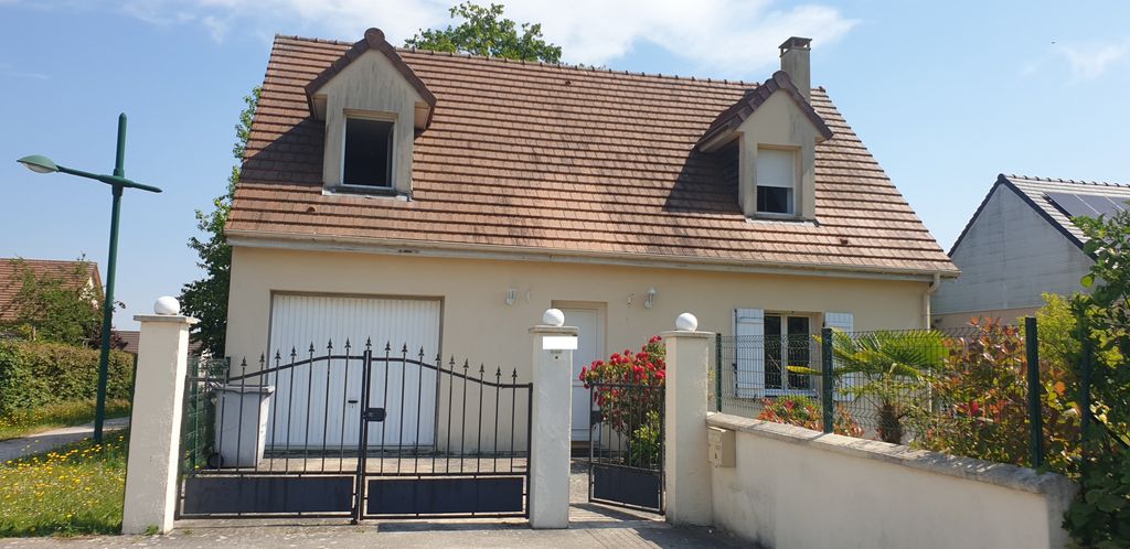 Achat maison à vendre 4 chambres 105 m² - Gournay-en-Bray