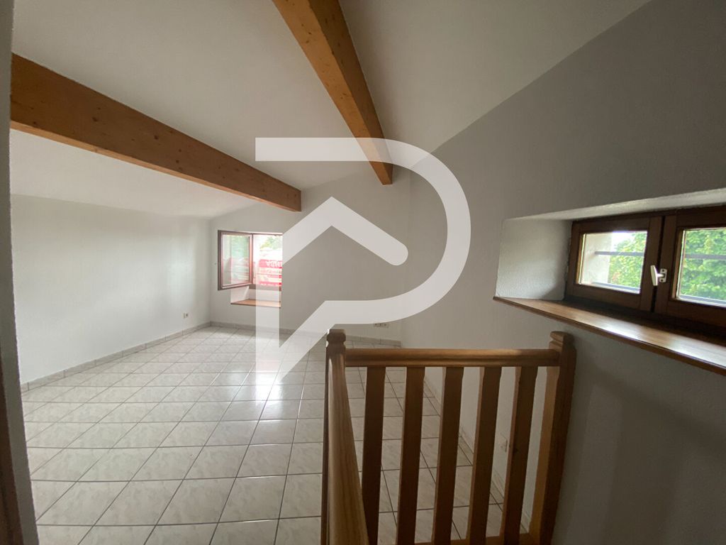 Achat maison à vendre 2 chambres 64 m² - Aubenas