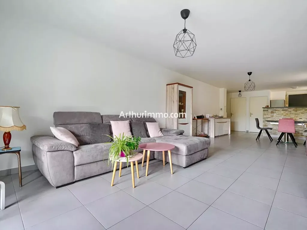 Achat appartement à vendre 4 pièces 69 m² - Boissy-Saint-Léger