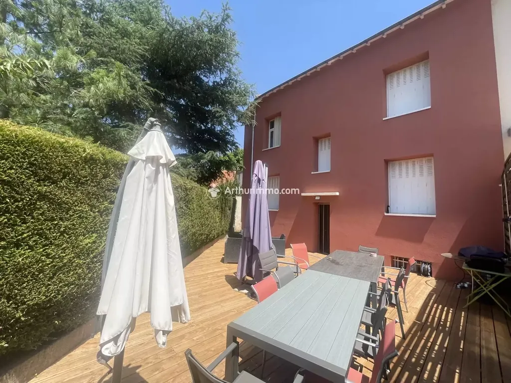 Achat maison à vendre 4 chambres 159 m² - Millau