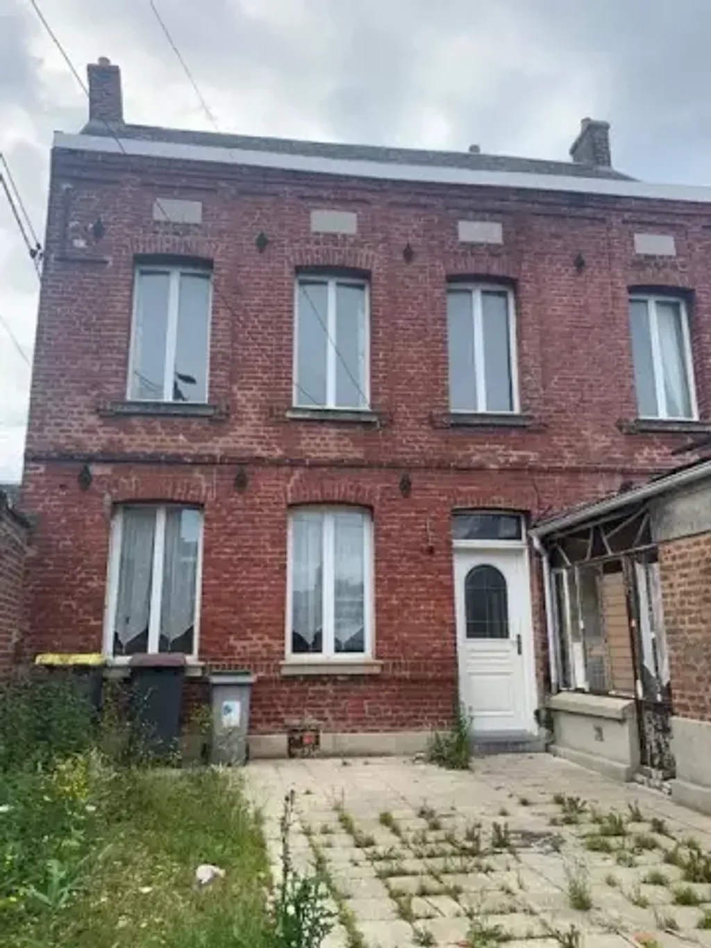 Achat maison à vendre 3 chambres 95 m² - Cambrai