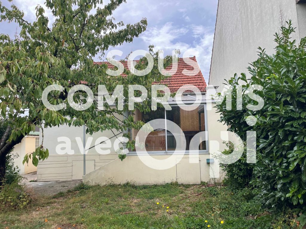 Achat maison à vendre 3 chambres 105 m² - Savigny-sur-Orge