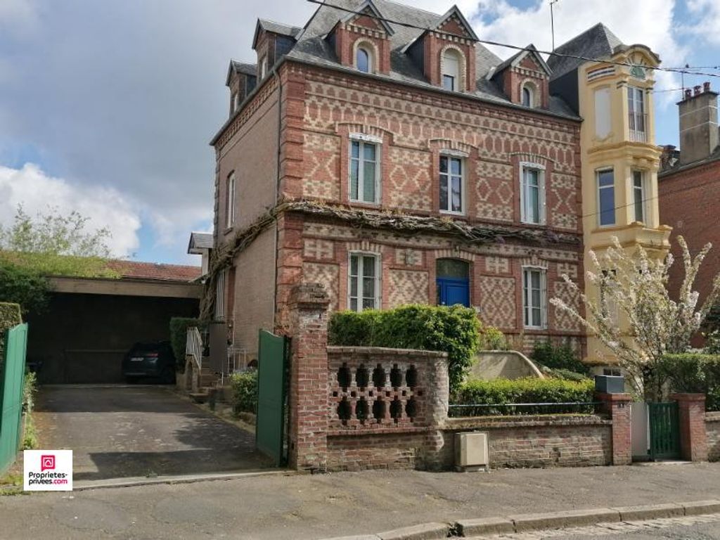 Achat maison à vendre 5 chambres 220 m² - La Motte-Fouquet