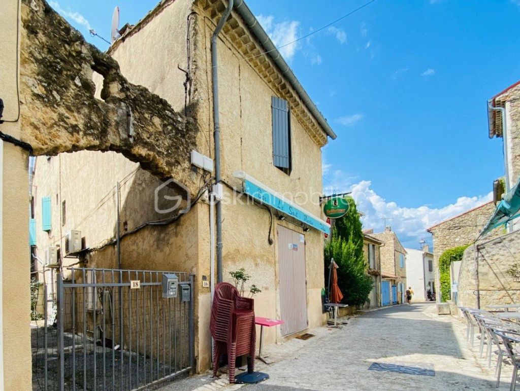 Achat maison à vendre 2 chambres 292 m² - Saint-Martin-de-la-Brasque
