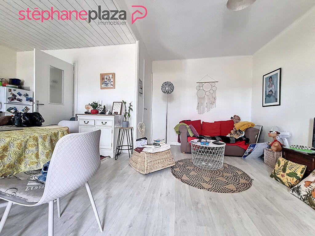 Achat appartement à vendre 2 pièces 58 m² - Douarnenez