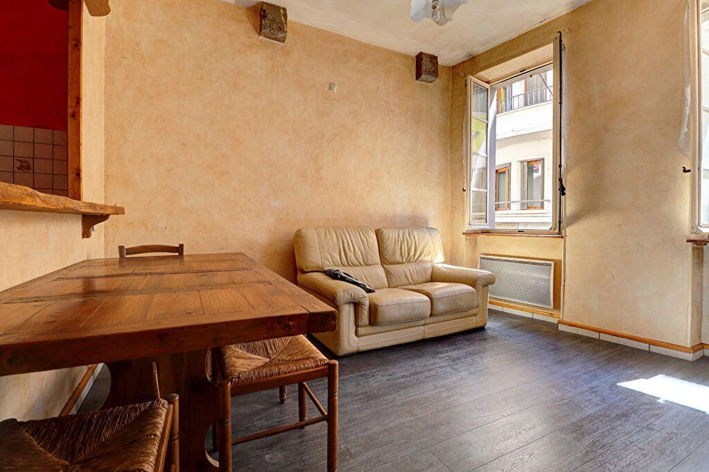 Achat appartement à vendre 2 pièces 38 m² - Chambéry