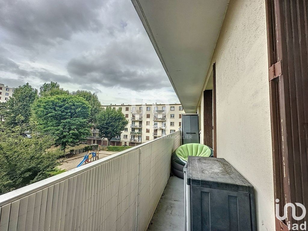 Achat appartement à vendre 4 pièces 64 m² - Choisy-le-Roi