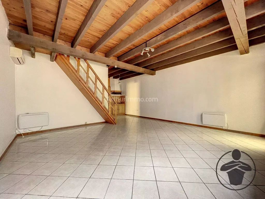 Achat maison à vendre 3 chambres 80 m² - Coutras
