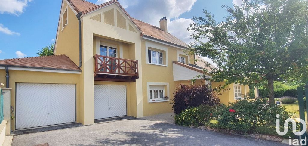 Achat maison à vendre 5 chambres 161 m² - Magny-le-Hongre