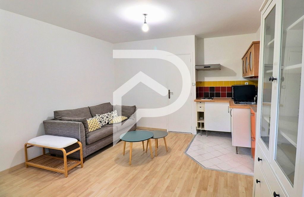 Achat appartement à vendre 2 pièces 33 m² - Le Mesnil-le-Roi