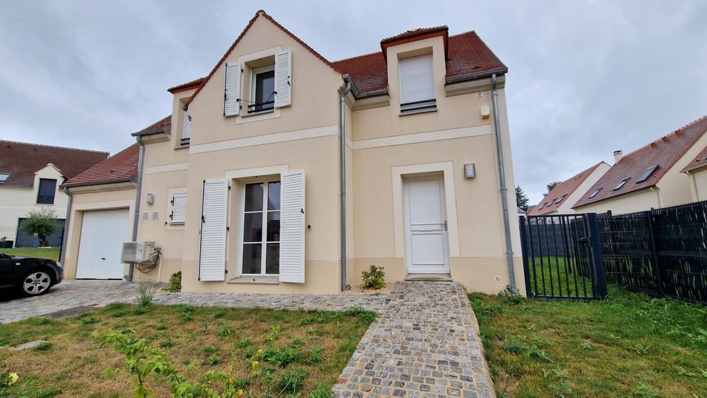 Achat maison à vendre 4 chambres 103 m² - Saint-Witz