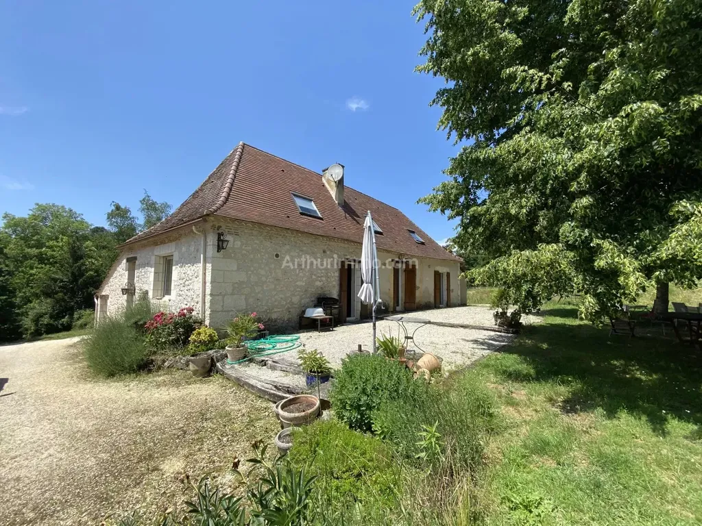 Achat maison à vendre 2 chambres 225 m² - Bergerac