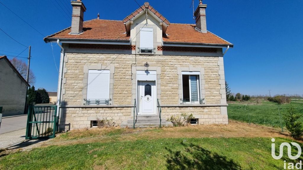 Achat maison à vendre 3 chambres 101 m² - Pars-lès-Romilly