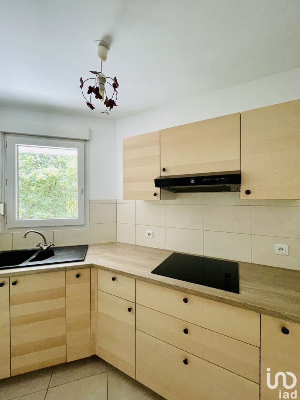 Achat appartement à vendre 2 pièces 47 m² - Mont-Saint-Aignan