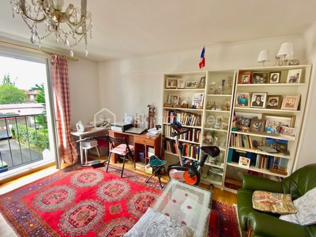 Achat appartement à vendre 2 pièces 46 m² - Saint-Maur-des-Fossés