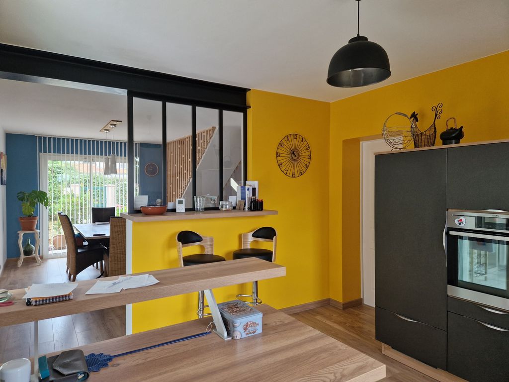 Achat maison à vendre 4 chambres 155 m² - Saint-Michel-Chef-Chef