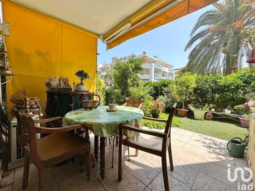 Achat appartement 4 pièce(s) Cagnes-sur-Mer