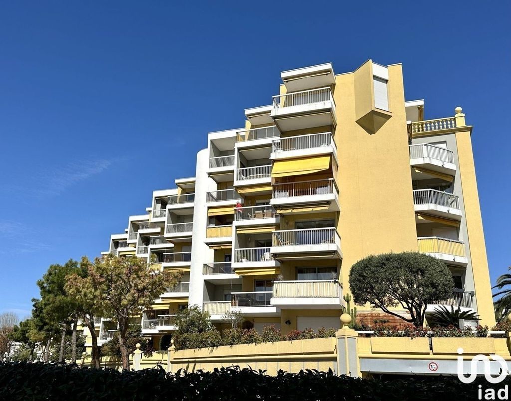 Achat appartement à vendre 4 pièces 91 m² - Cagnes-sur-Mer