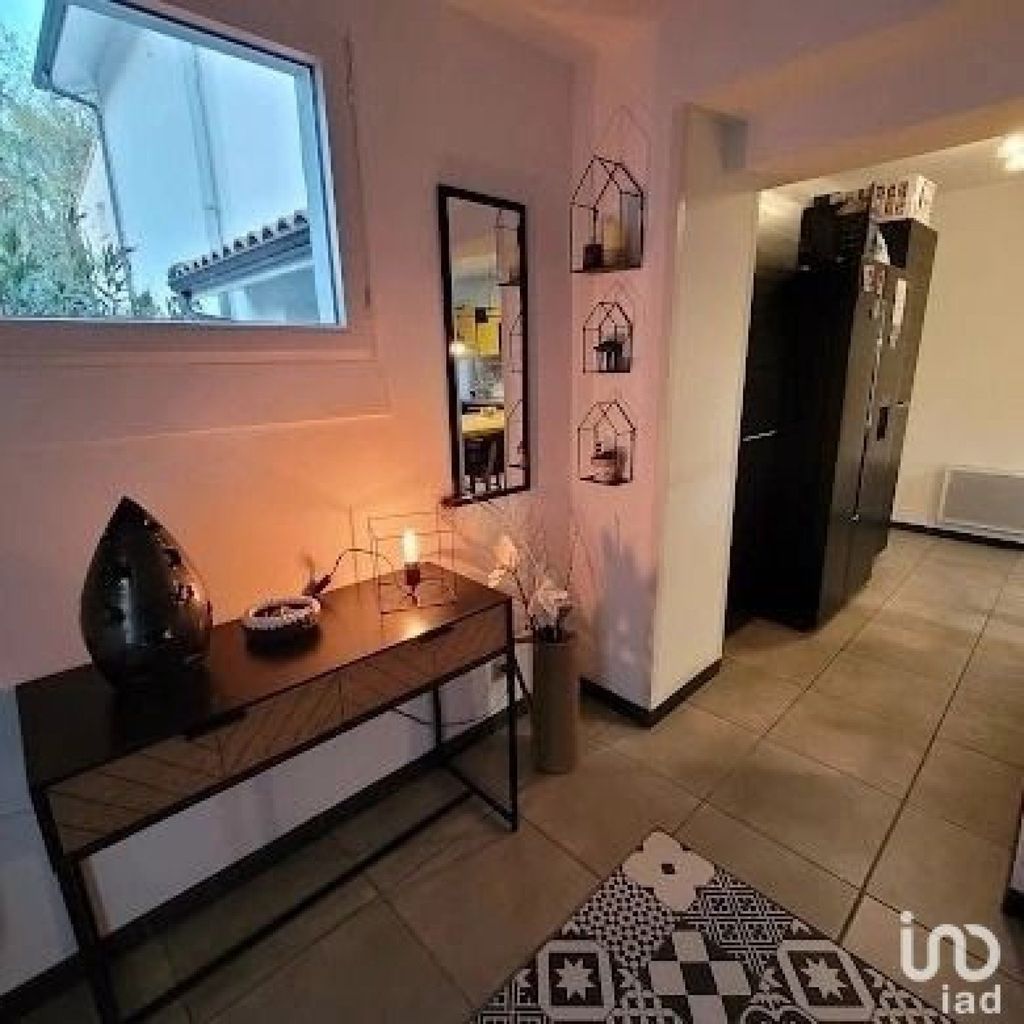 Achat maison à vendre 3 chambres 125 m² - Sadirac