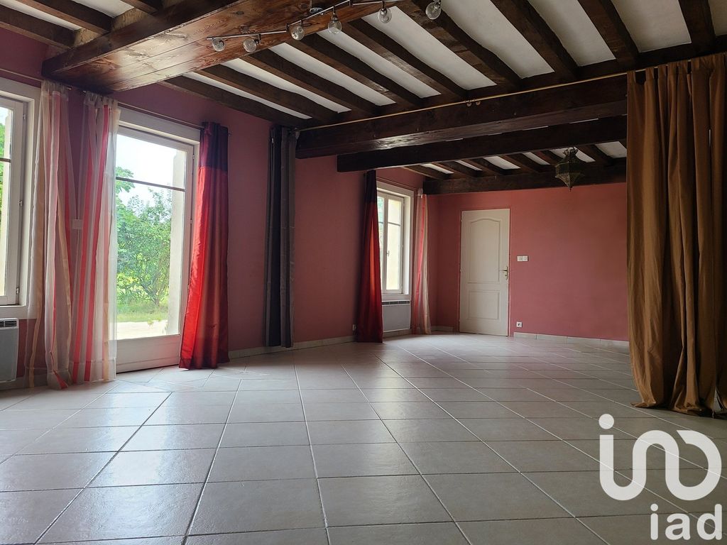 Achat maison à vendre 1 chambre 145 m² - Villebernier