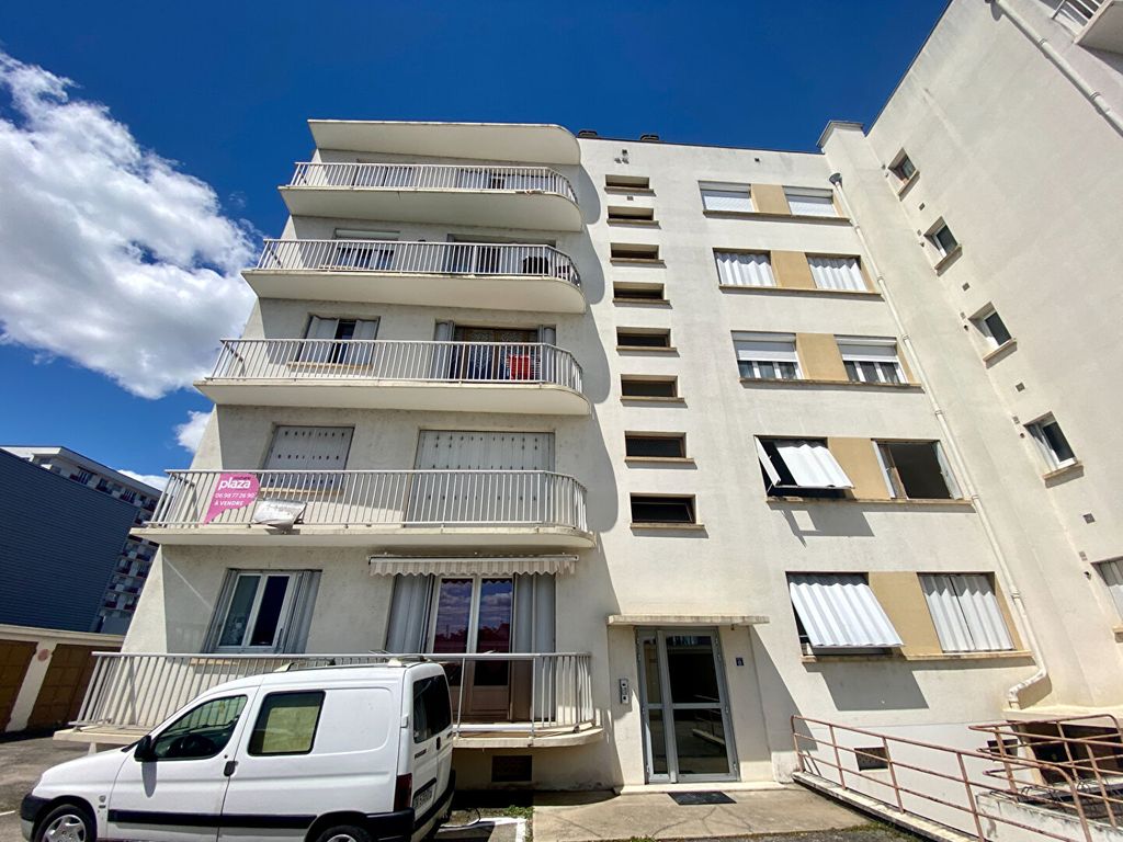 Achat appartement à vendre 4 pièces 72 m² - Montluçon