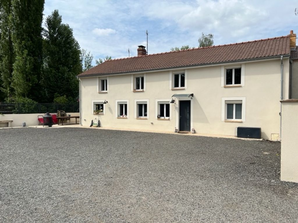 Achat maison à vendre 4 chambres 167 m² - Saint-Maurice-Montcouronne