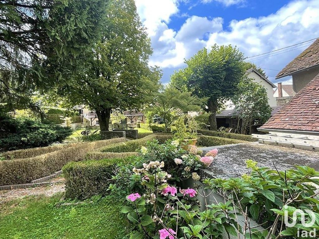 Achat maison à vendre 4 chambres 173 m² - Crécy-la-Chapelle