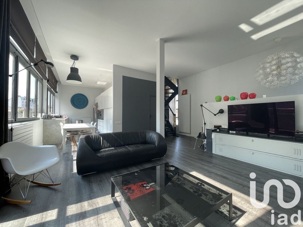 Achat loft à vendre 7 pièces 127 m² - Cachan