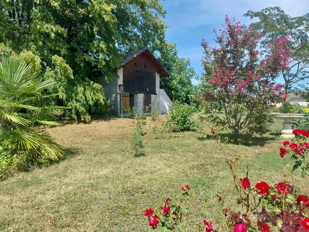 Achat maison 3 chambre(s) - Sauveterre-de-Guyenne