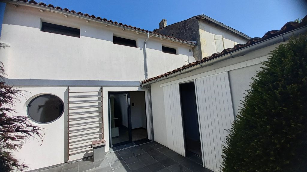 Achat maison à vendre 3 chambres 165 m² - Cognac