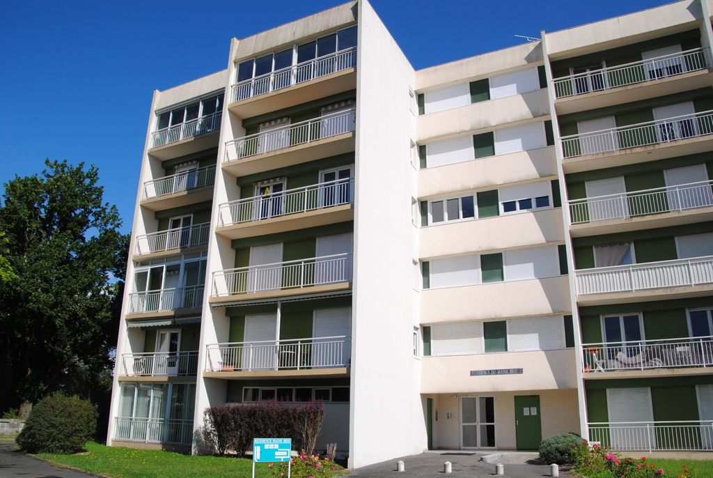 Achat appartement à vendre 3 pièces 79 m² - Angoulême