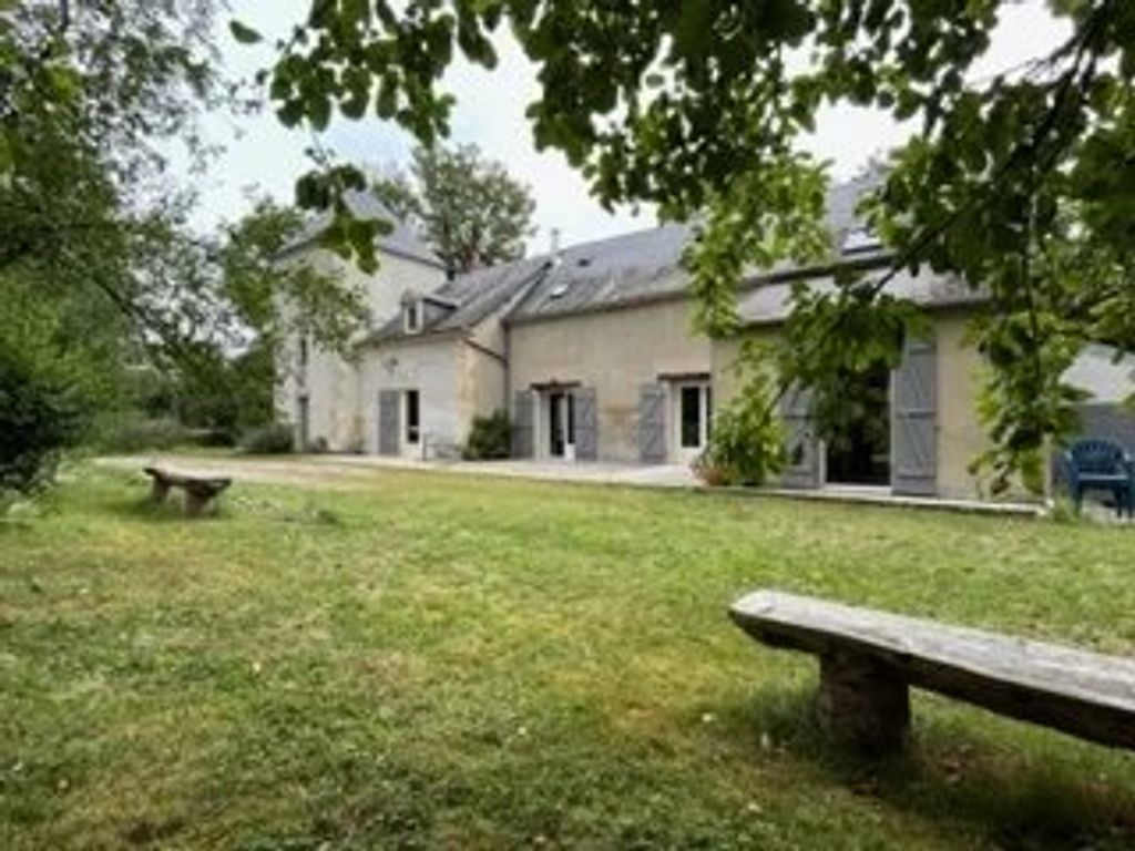 Achat maison à vendre 4 chambres 209 m² - Varennes-Vauzelles