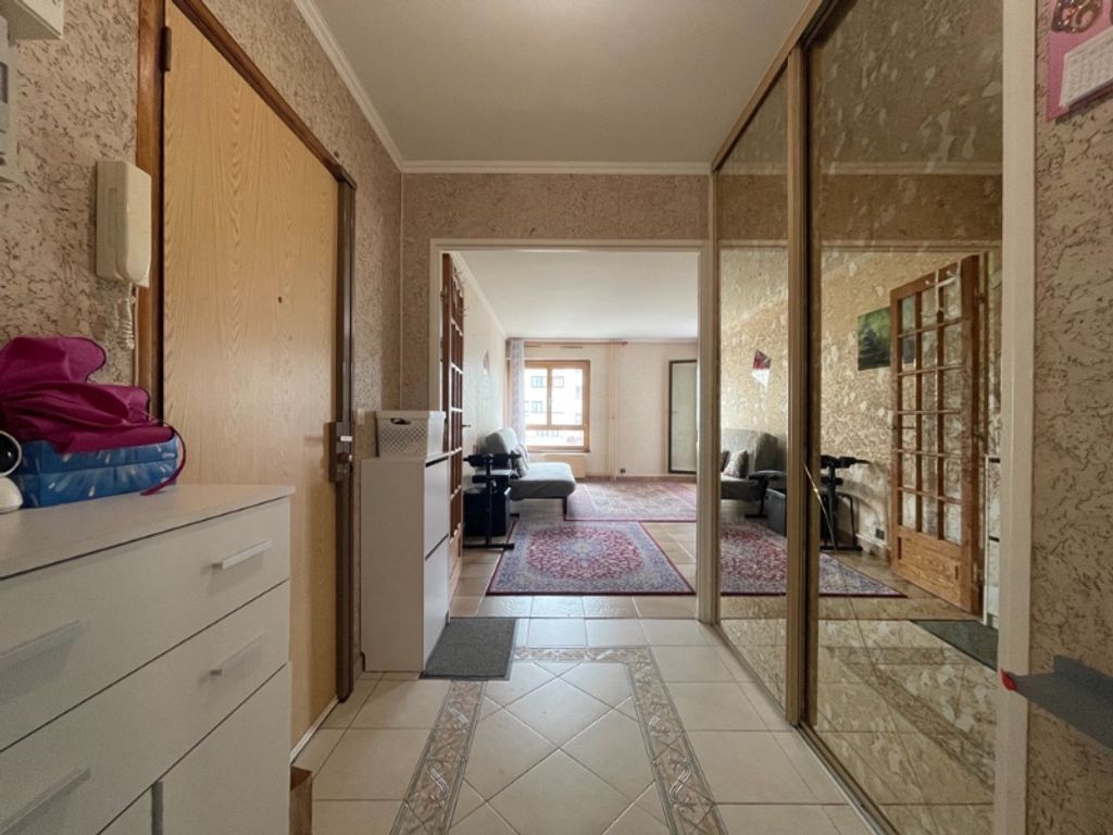 Achat appartement à vendre 4 pièces 77 m² - Champs-sur-Marne