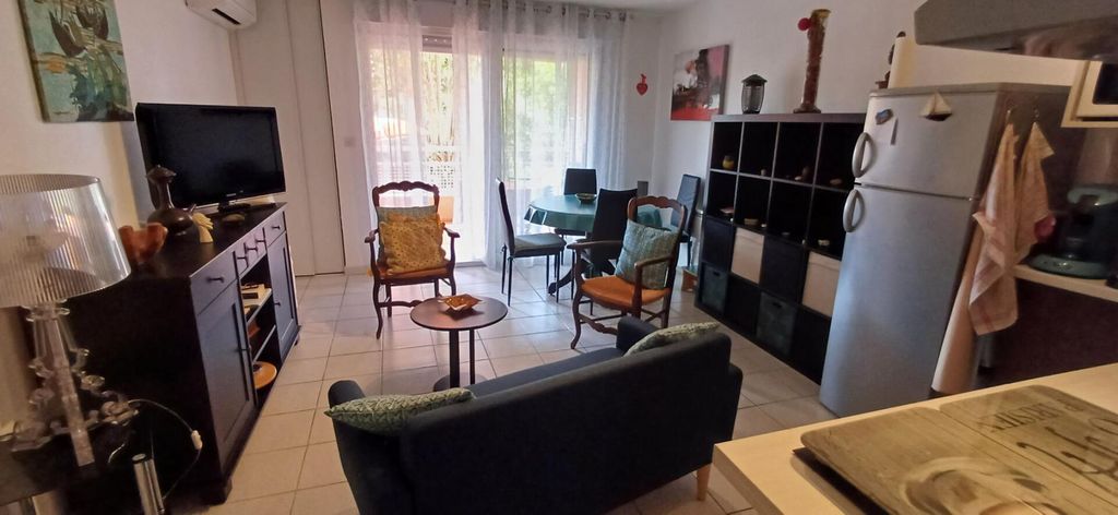 Achat appartement à vendre 3 pièces 57 m² - Saint-Cyprien