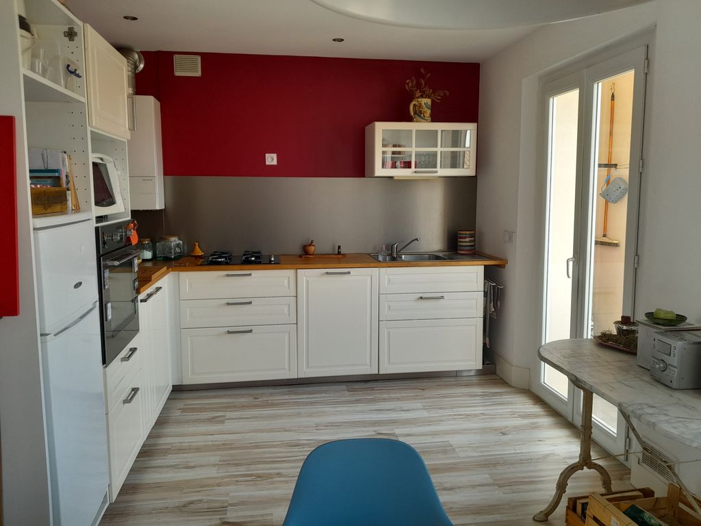 Achat appartement à vendre 3 pièces 73 m² - Lunel