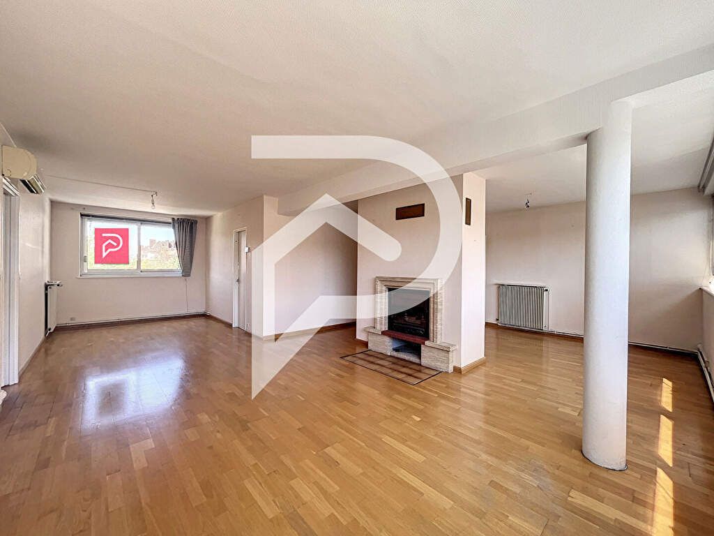 Achat appartement à vendre 5 pièces 88 m² - Valenciennes