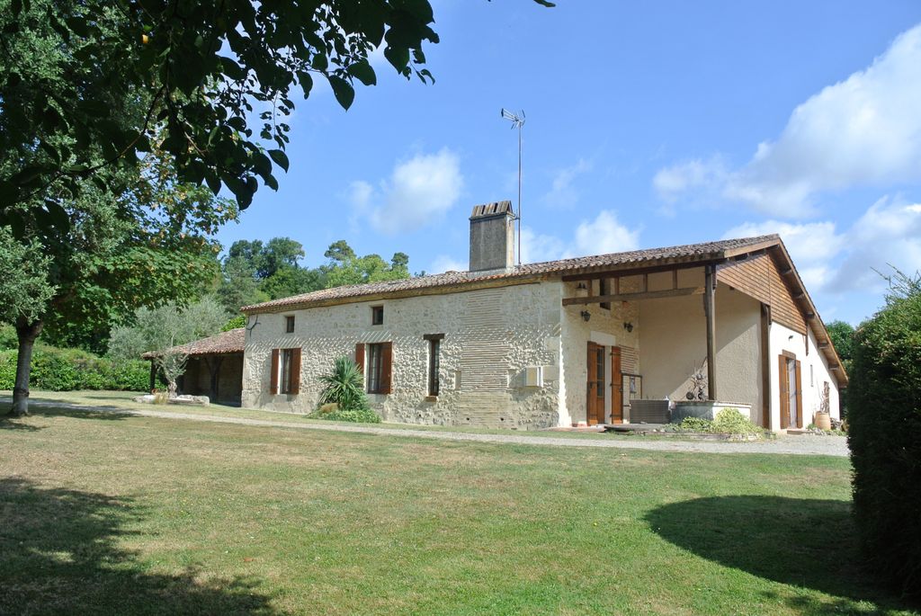 Achat maison à vendre 3 chambres 161 m² - Fourques-sur-Garonne