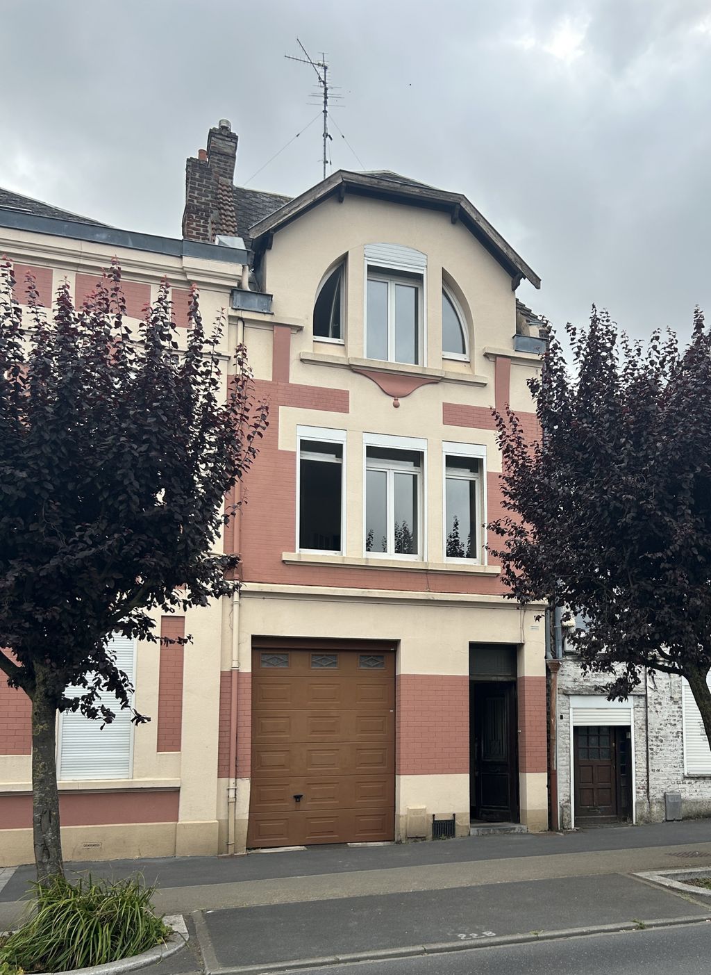 Achat maison à vendre 2 chambres 92 m² - Cambrai